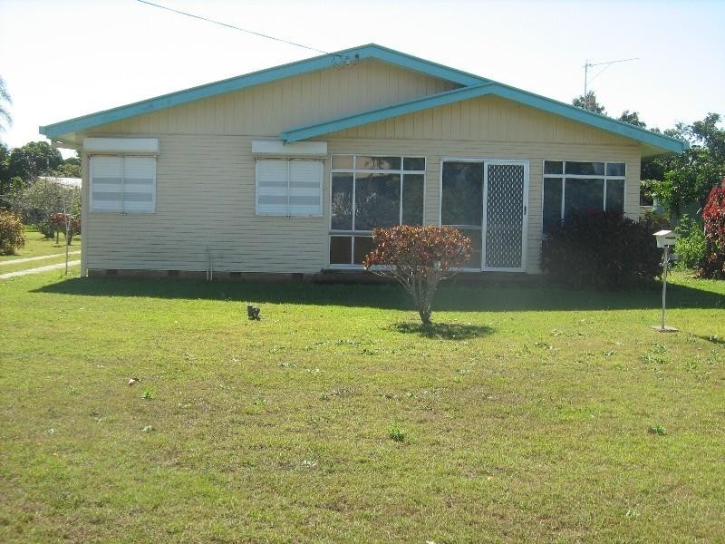 94 Corfield Street, Point Vernon QLD 4655