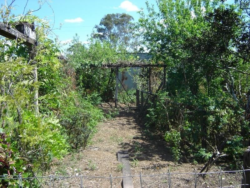 33 Cobbles Road, Maryborough QLD 4650