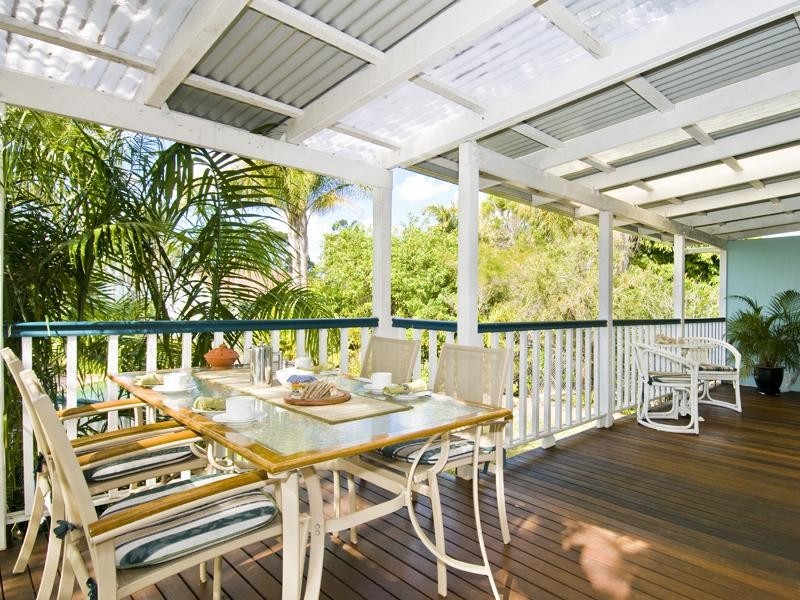 Point Vernon QLD 4655