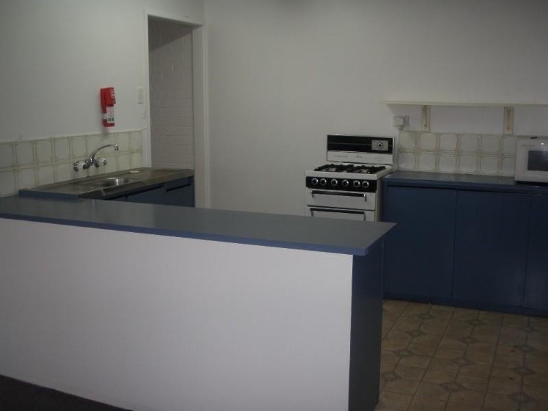 2/64 March Street, Maryborough QLD 4650