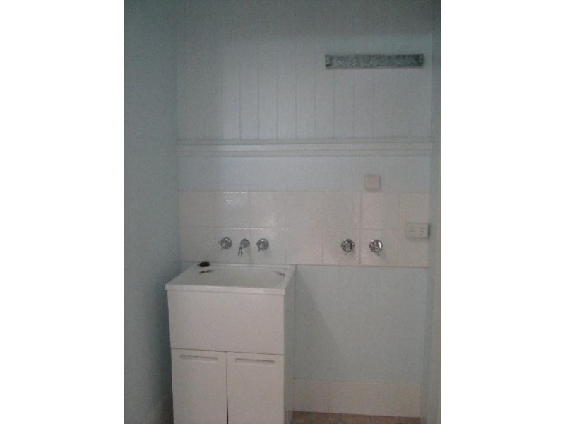 14 Meredith Street, Maryborough QLD 4650