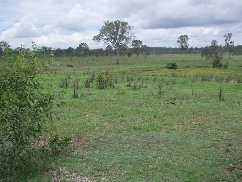 13 Mayne Street, Tiaro QLD 4650