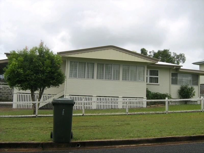 4 French Avenue, Maryborough QLD 4650