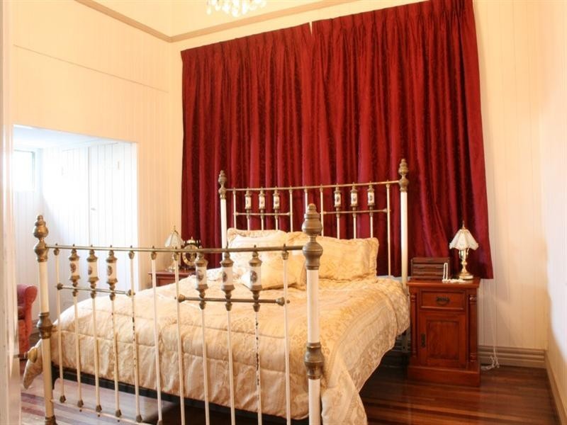 82 Wharf Street, Maryborough QLD 4650