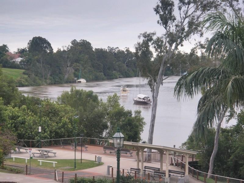 82 Wharf Street, Maryborough QLD 4650