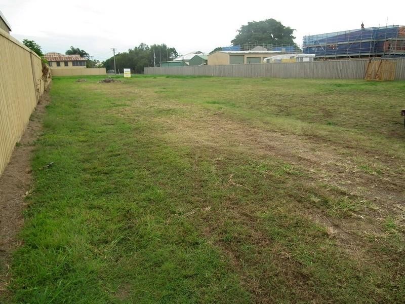 158 Ferry Street, Maryborough QLD 4650