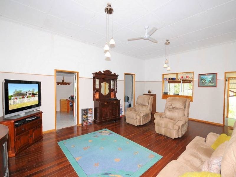 24 Blythe Street, Burrum Town QLD 4659