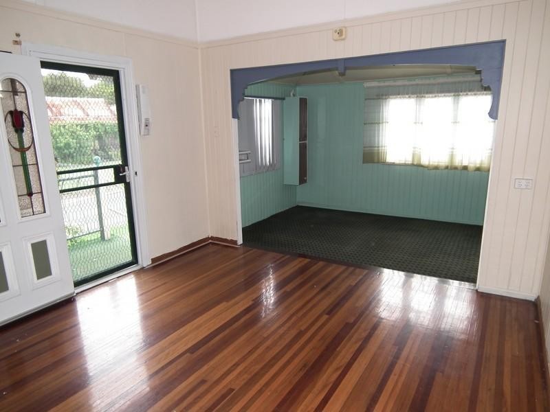 33 Ferry Lane, Maryborough QLD 4650