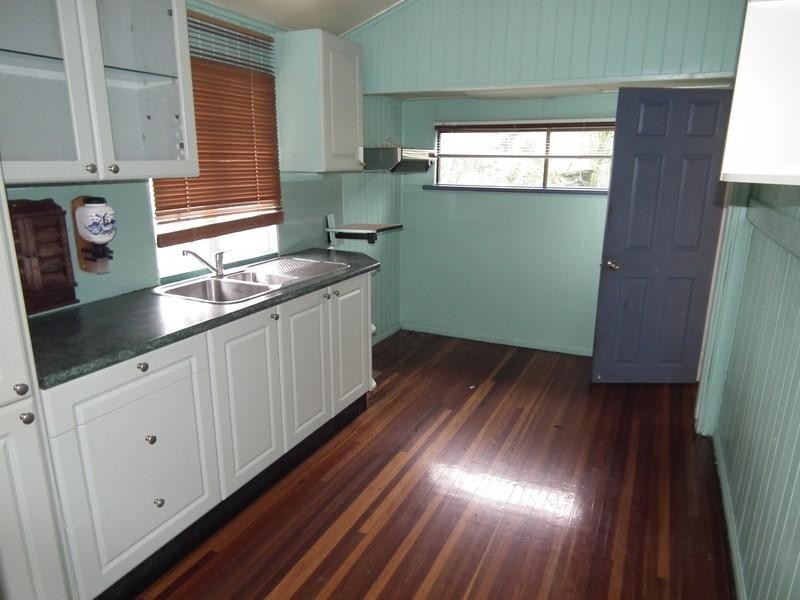 33 Ferry Lane, Maryborough QLD 4650