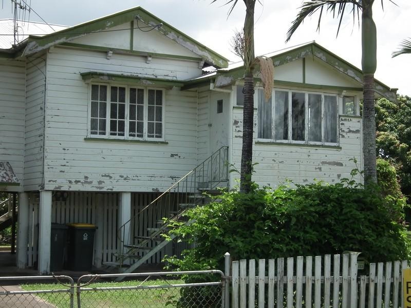 17-19 Hyne Street, Maryborough QLD 4650