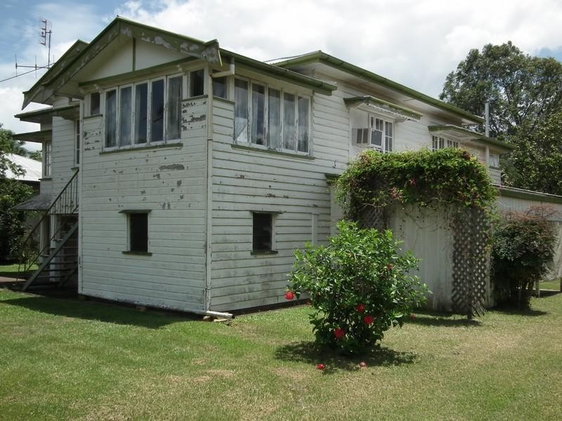 17-19 Hyne Street, Maryborough QLD 4650