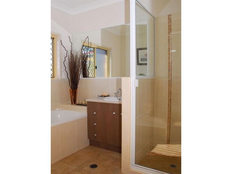 40 Alexander Drive, Maryborough QLD 4650