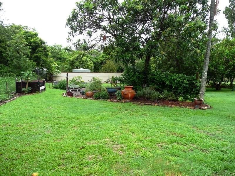 10 Band Hall Road, Bauple QLD 4650