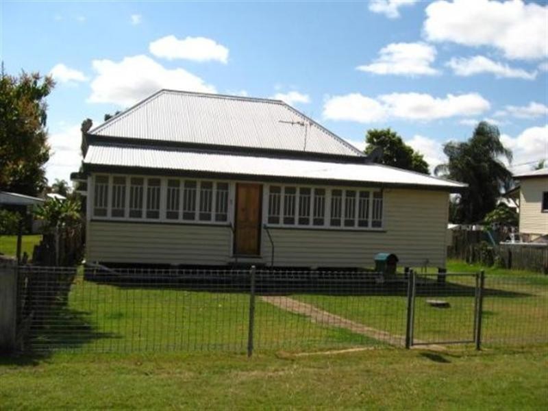 97 North Street, Maryborough QLD 4650