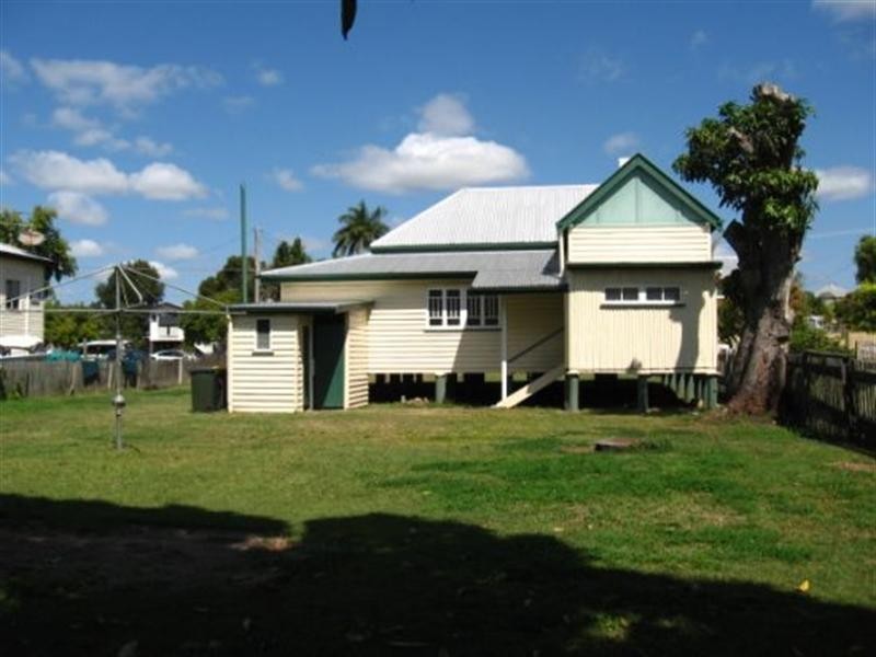 97 North Street, Maryborough QLD 4650