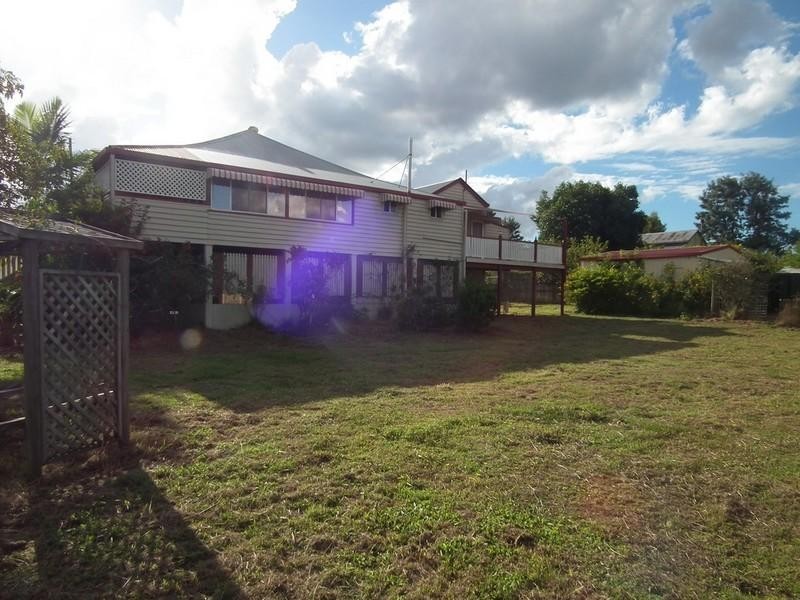 7 Edith Street, Howard QLD 4659