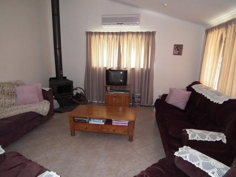 16 Willetts Road, Bauple QLD 4650