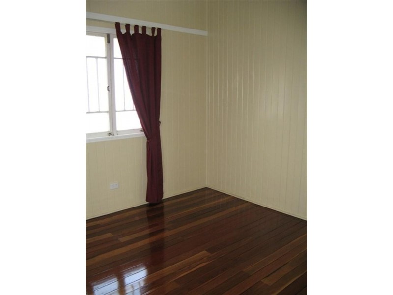 25 Amity Street, Maryborough QLD 4650