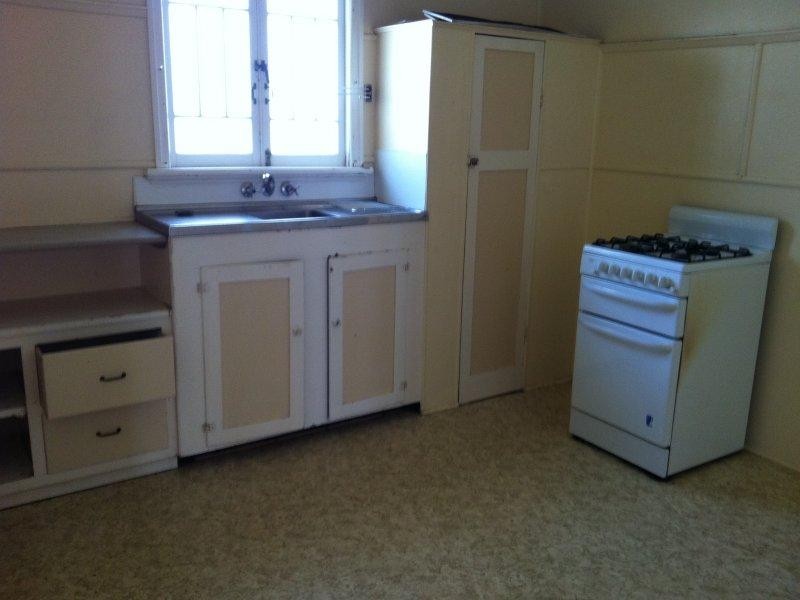 8 Muriel Street, Maryborough QLD 4650