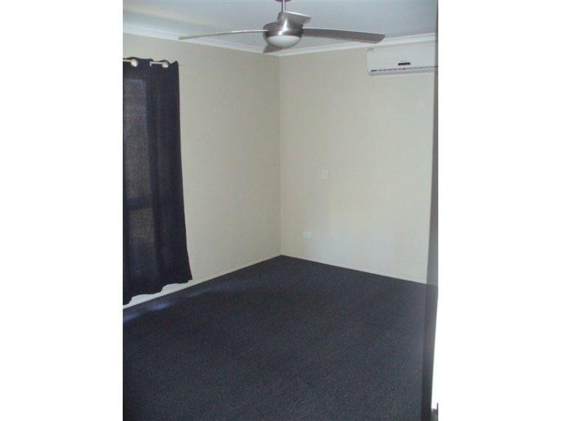 17 Seaview Avenue, Maaroom QLD 4650