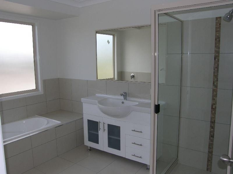14 Pilemlia Close, Poona QLD 4650