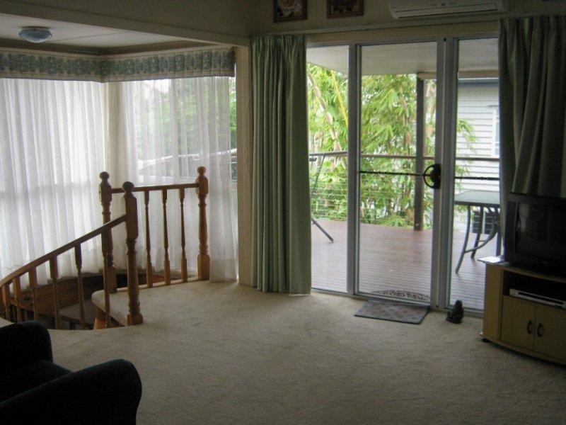 24 Aberdeen Avenue, Maryborough QLD 4650