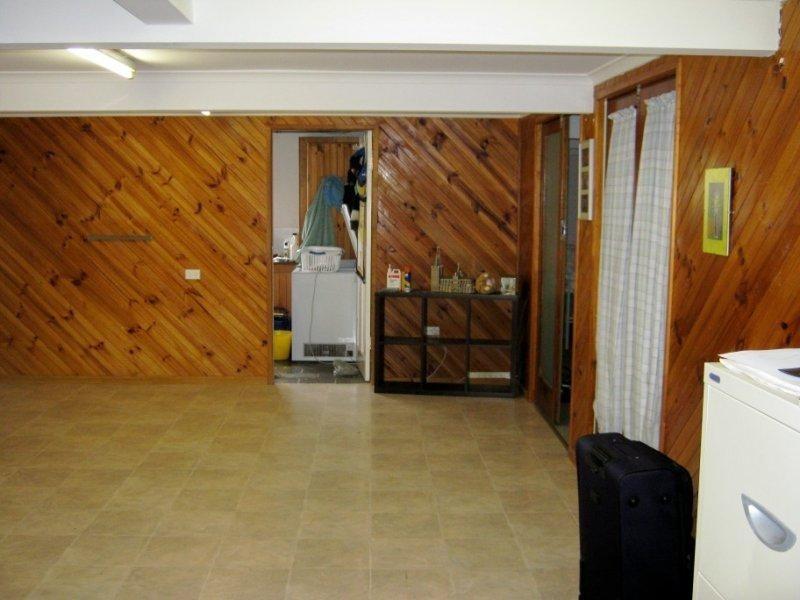 24 Aberdeen Avenue, Maryborough QLD 4650