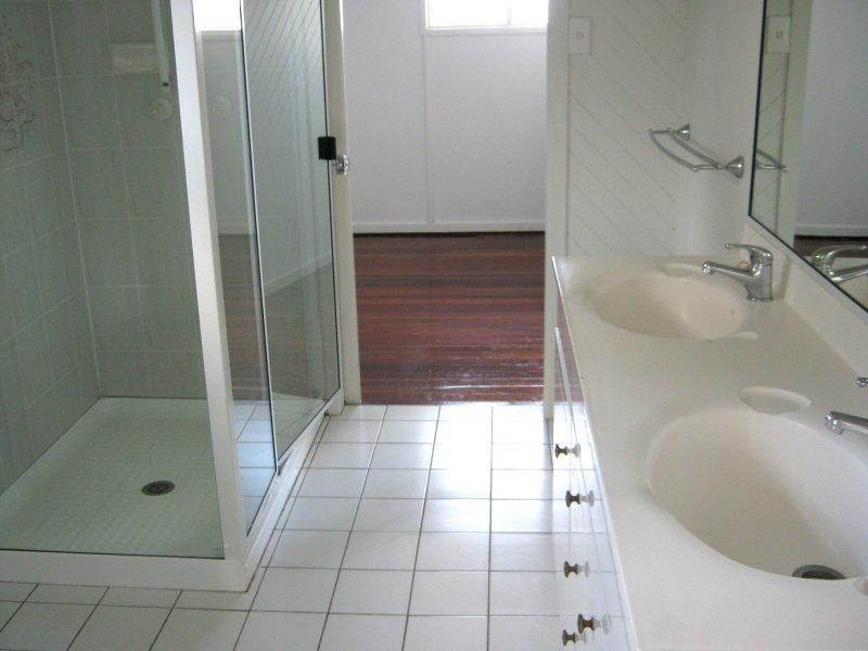 8 Franklin Close, Tinana QLD 4650