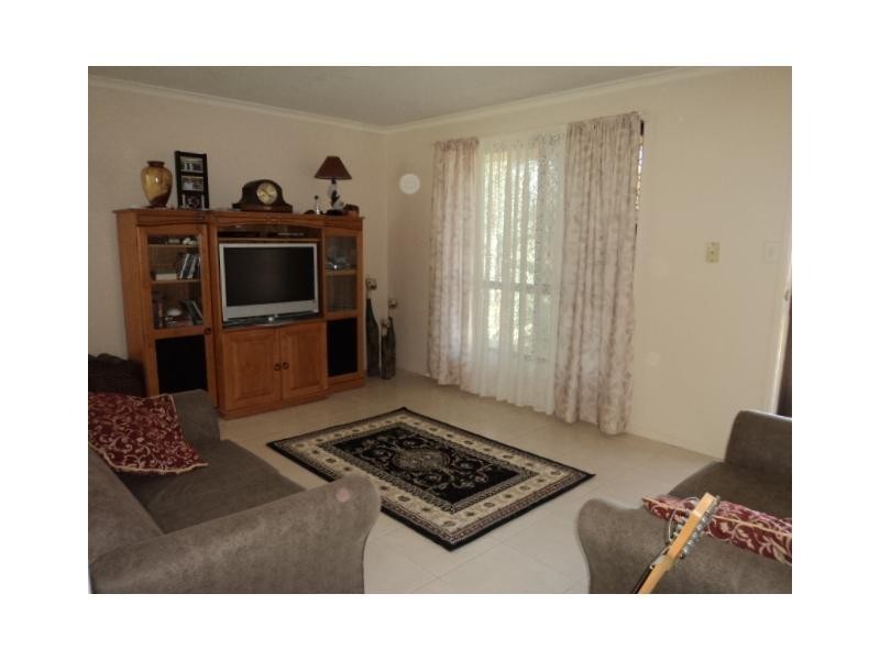 79 Lenthall Street, Aldershot QLD 4650