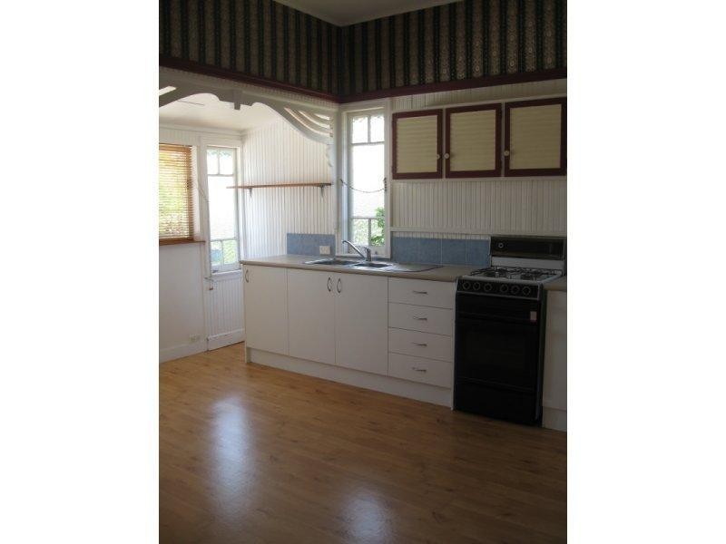 27 Victory Street, Maryborough QLD 4650