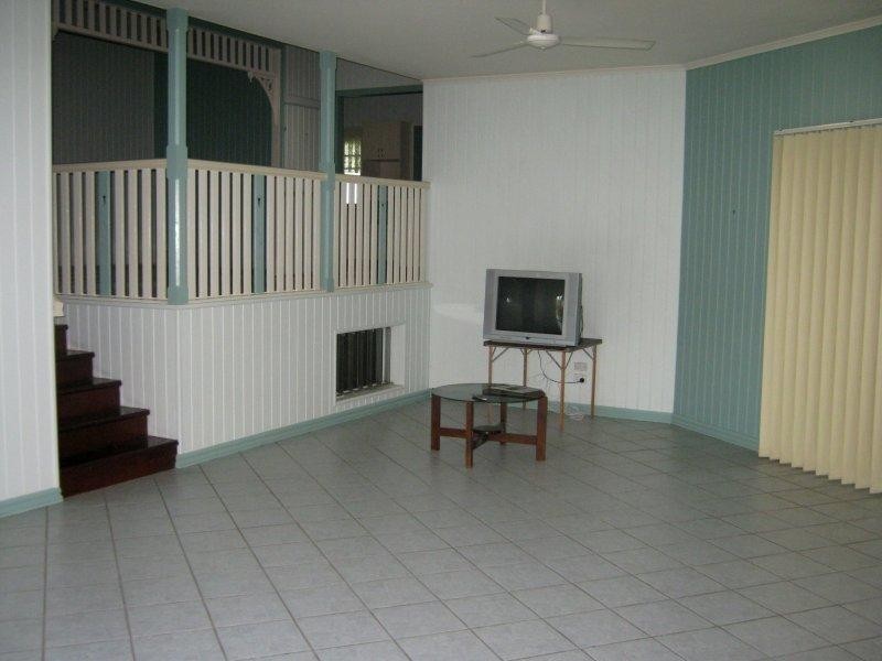 30 Teddington Road, Tinana QLD 4650