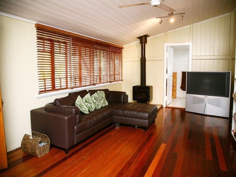 102 North Street, Maryborough QLD 4650