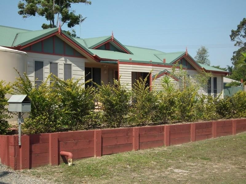 65 Lenthall Street, Aldershot QLD 4650