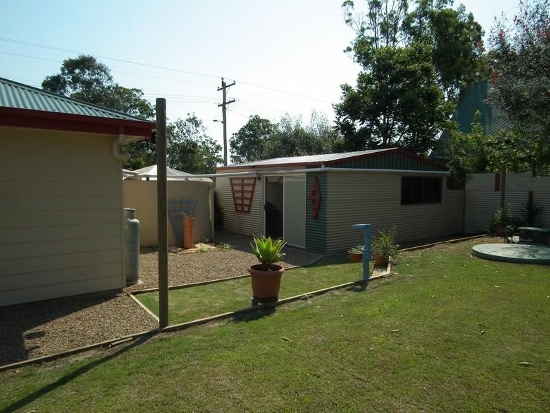 65 Lenthall Street, Aldershot QLD 4650