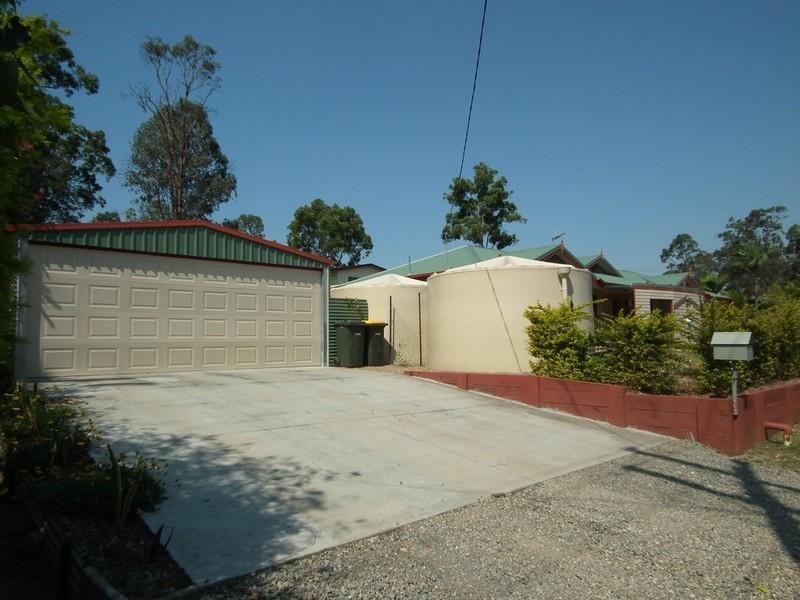 65 Lenthall Street, Aldershot QLD 4650