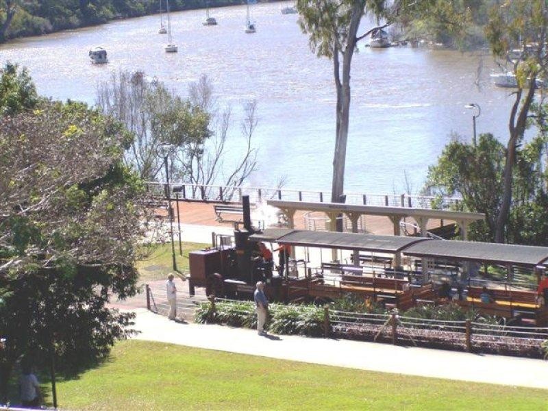 90 Wharf Street, Maryborough QLD 4650