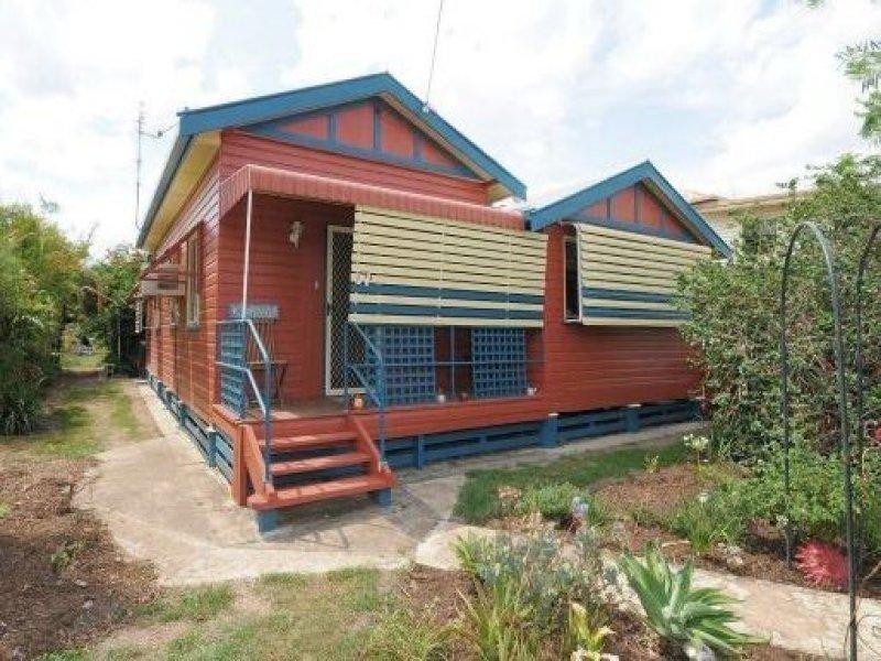 219 Cheapside Street, Maryborough QLD 4650