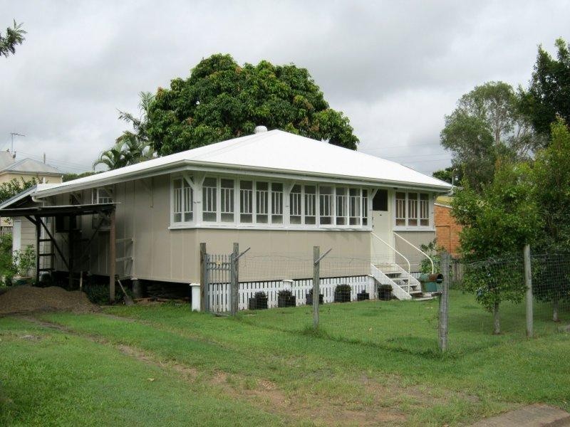 16 Brennan Avenue, Maryborough QLD 4650