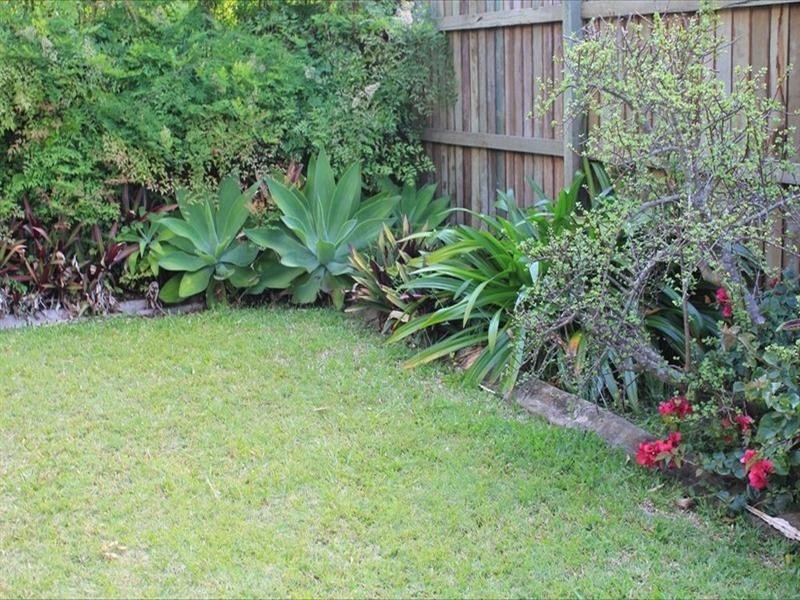 19 Pearson Street, Granville QLD 4650