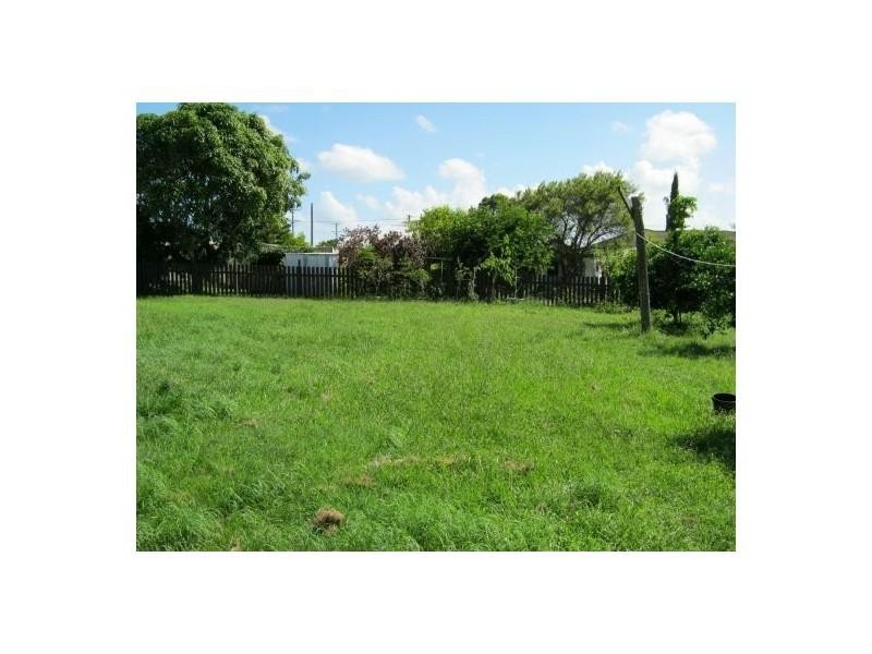 300 Walker Street, Maryborough QLD 4650