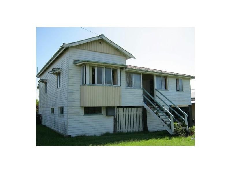 300 Walker Street, Maryborough QLD 4650