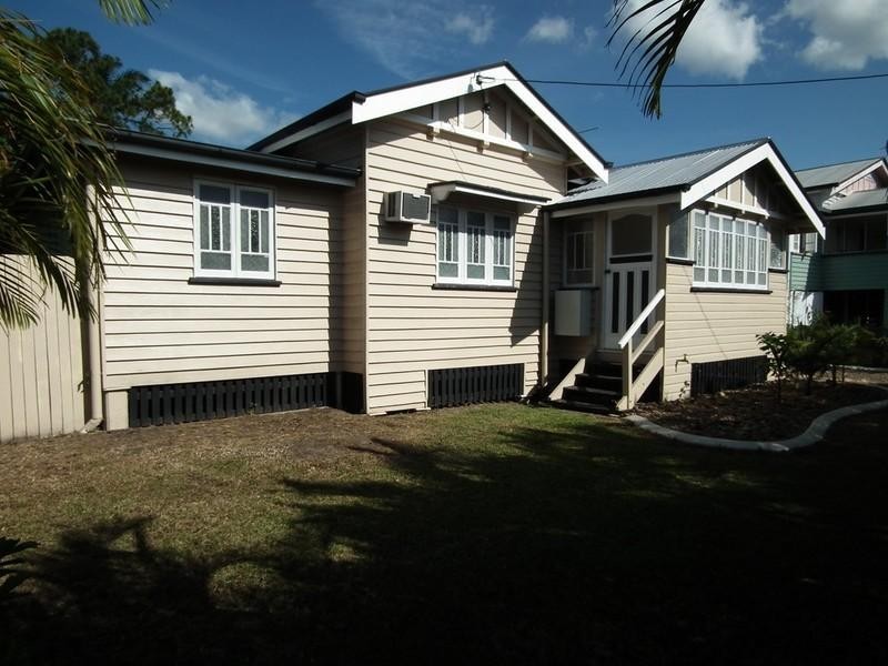 25 Grosvenor Street, Maryborough QLD 4650