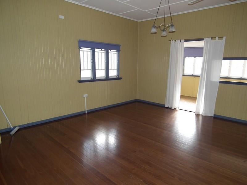 25 Grosvenor Street, Maryborough QLD 4650