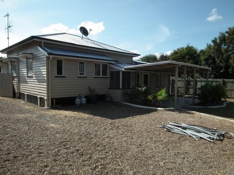 25 Grosvenor Street, Maryborough QLD 4650