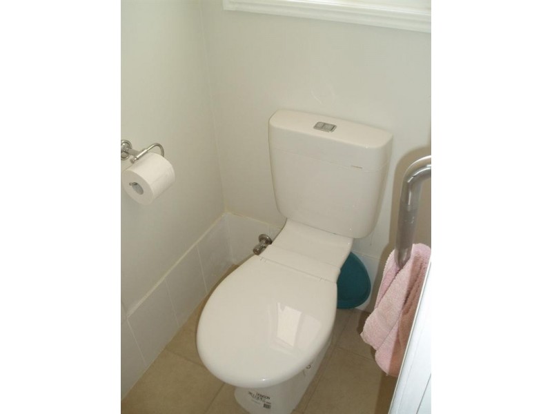 9 Gee Street, Tiaro QLD 4650