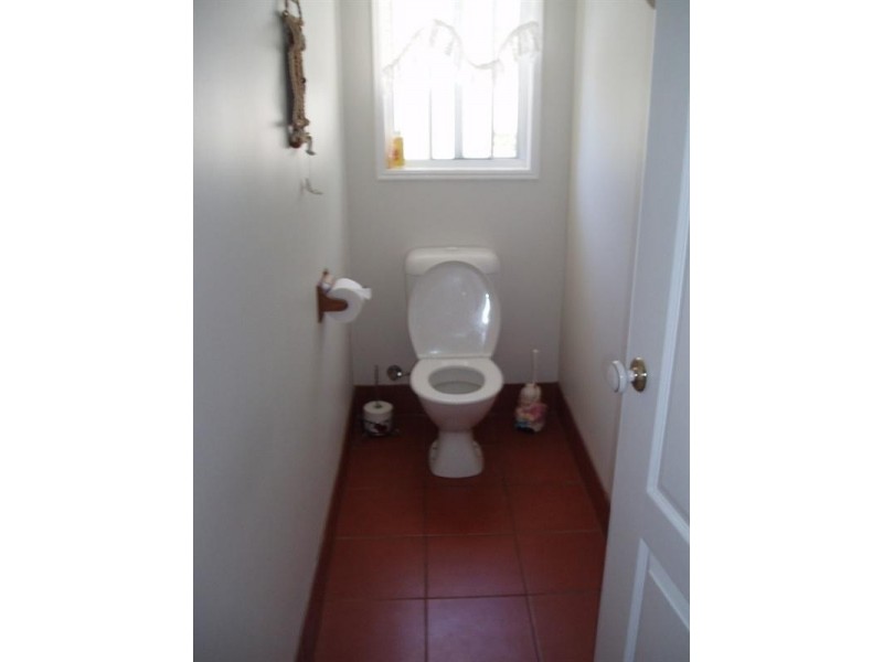 9 Gee Street, Tiaro QLD 4650