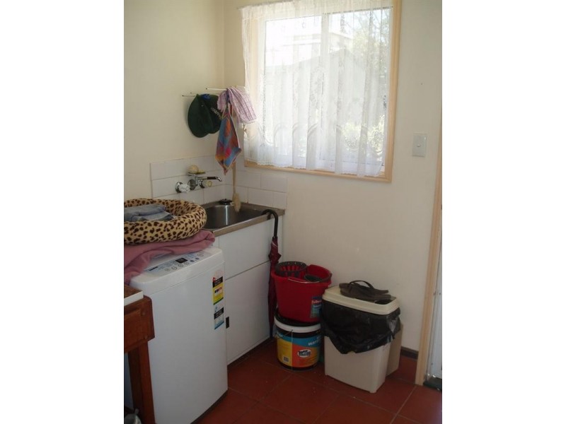 9 Gee Street, Tiaro QLD 4650