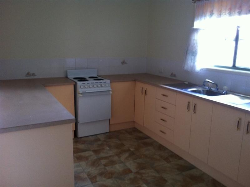 2/8 Magnolia Court, Maryborough QLD 4650