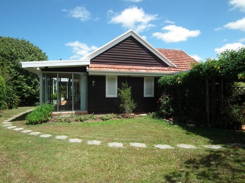 327 Lennox Street, Maryborough QLD 4650