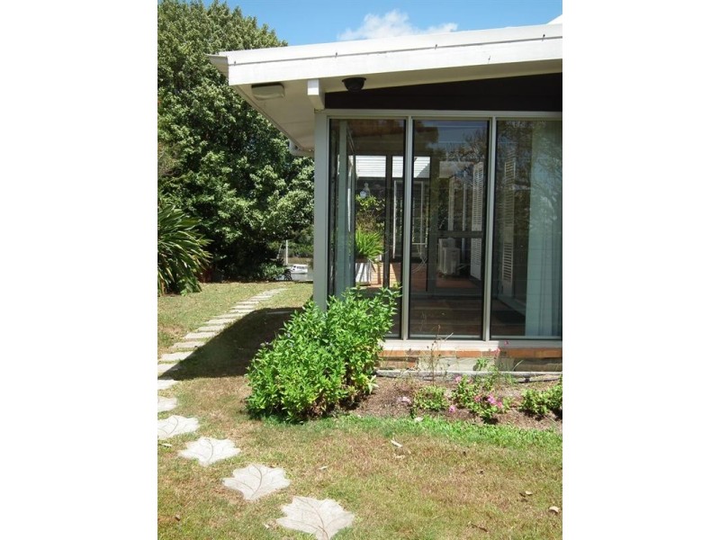 327 Lennox Street, Maryborough QLD 4650